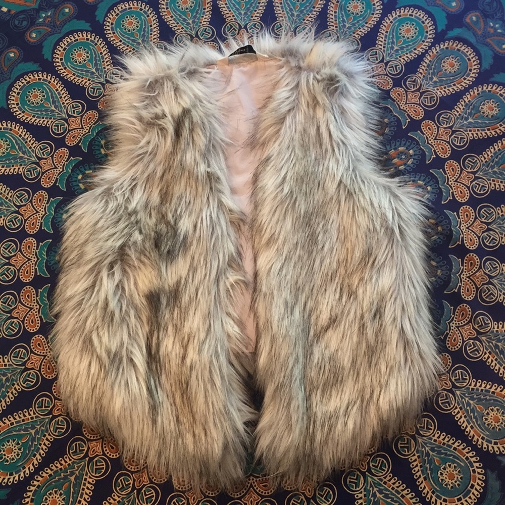 Abercrombie Kids Faux Fur Vest